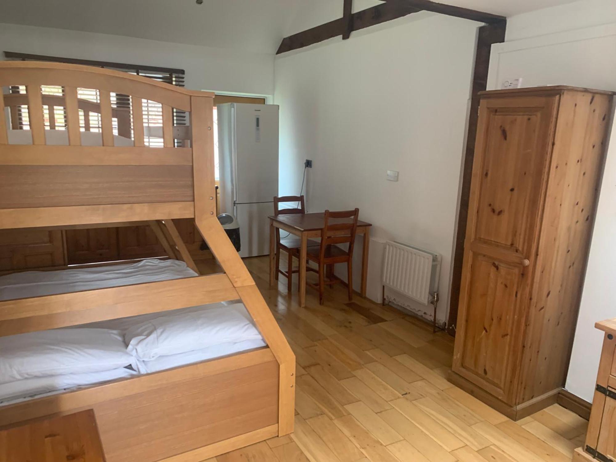 Bridge Farm Guesthouse Rooms Dundry Exteriör bild